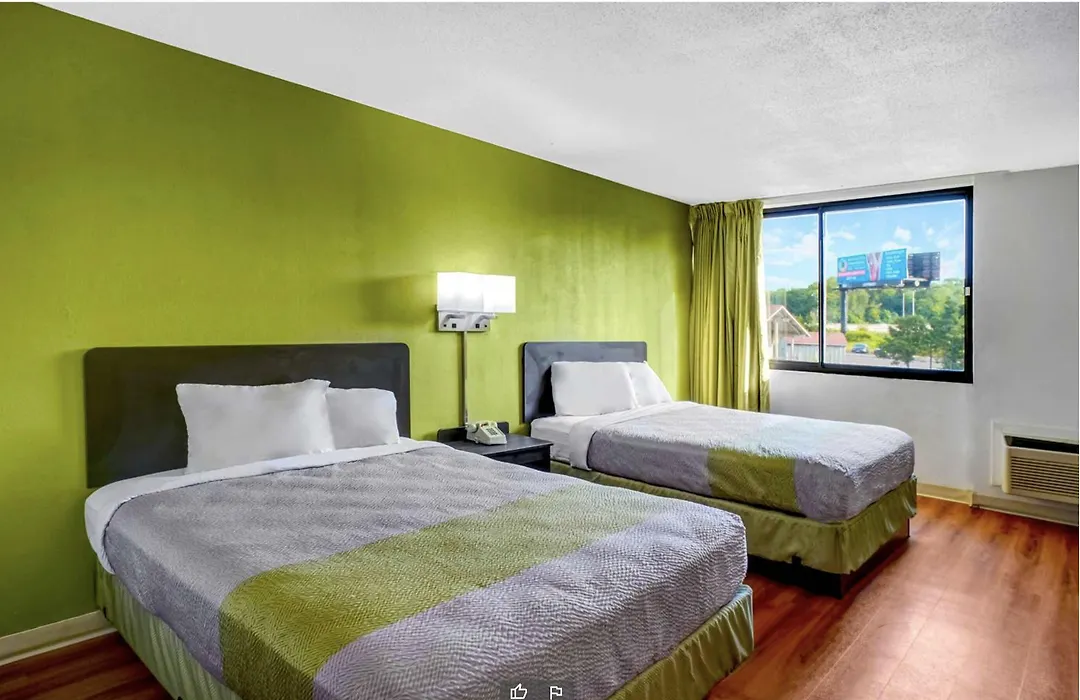 Travelodge By Wyndham Vernon Ct-1