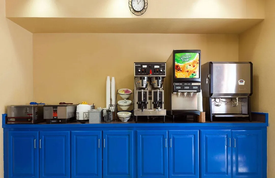Extend-A-Suites - Extended Stay, I-40 Amarillo West-1