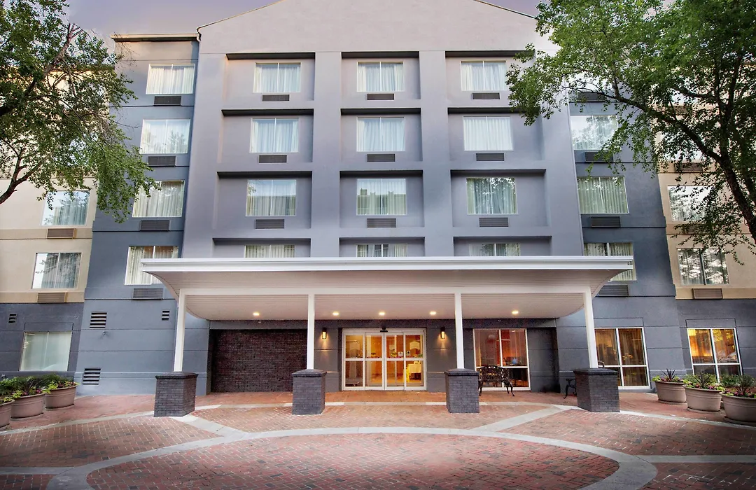Fairfield Inn & Suites By Marriott Atlanta Buckhead-1
