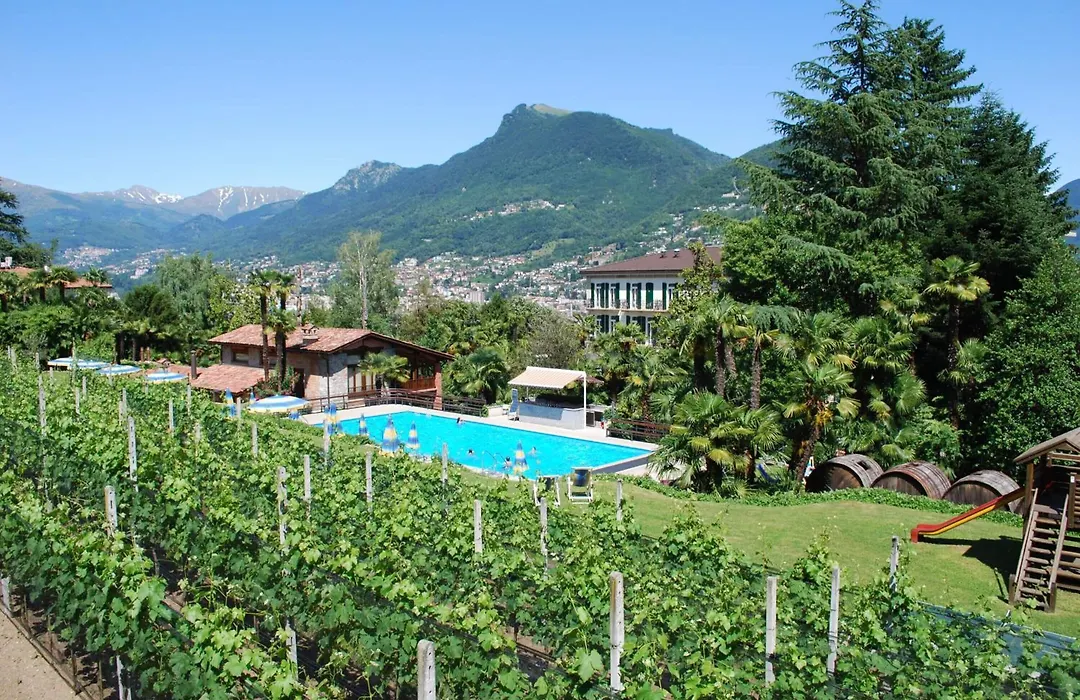 Hotel&Hostel Montarina-1