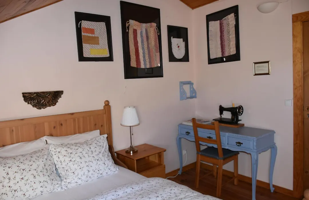 Sintra Small Hostel-1