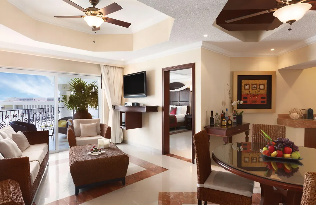 Hyatt Vivid Playa Del Carmen All-Inclusive Adult Only Resort-1
