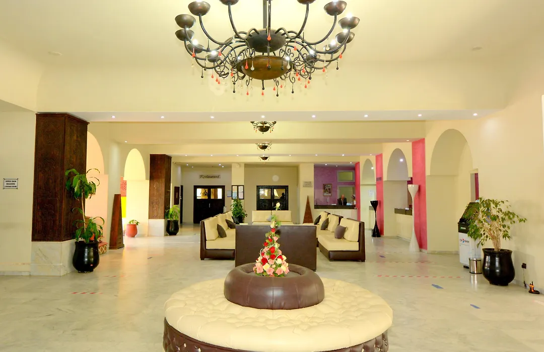 Oasis Hotel & Spa-1