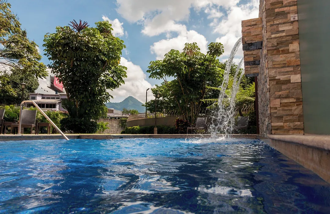 Courtyard By Marriott San Salvador-1