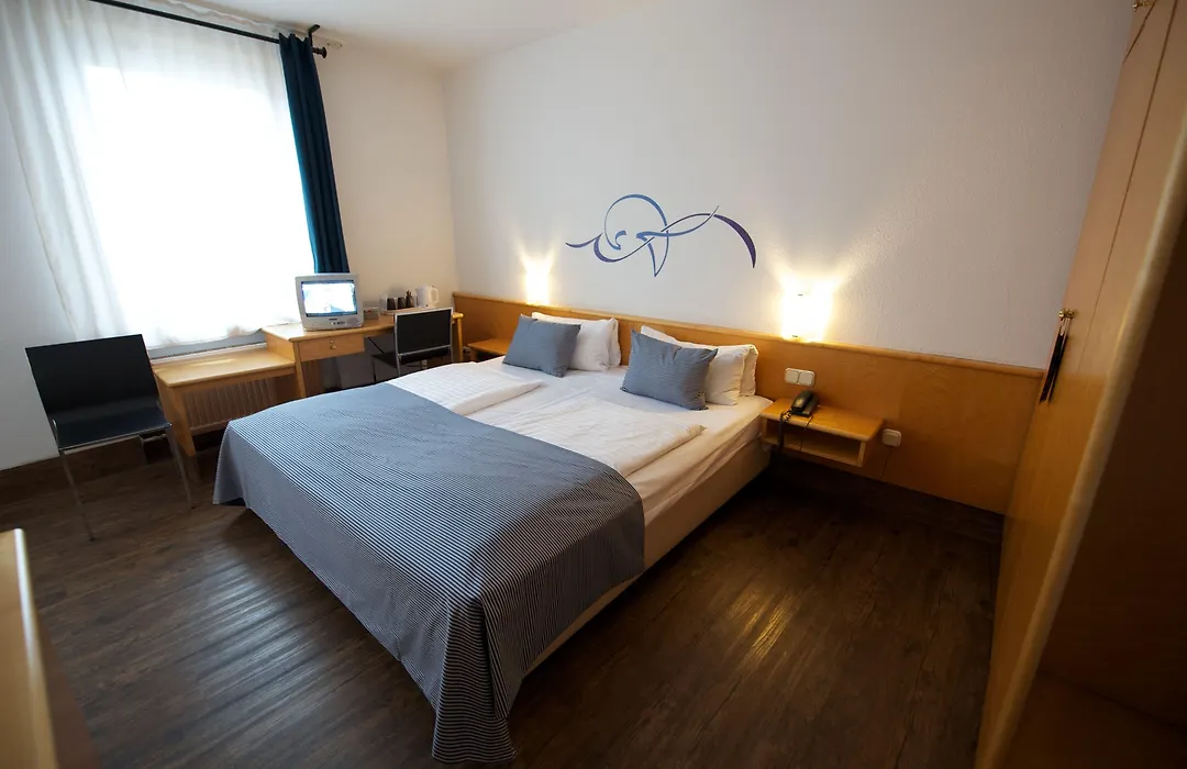 The 4You Hostel & Hotel Munich-1