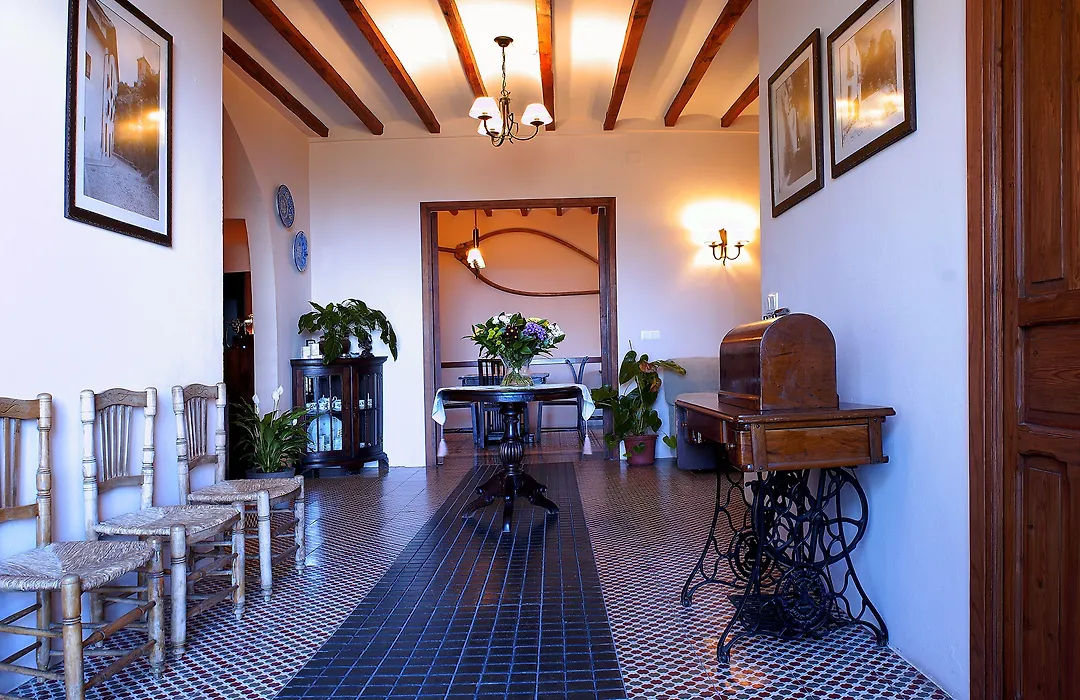 Cases Noves - Boutique Accommodation - Adults Only-1
