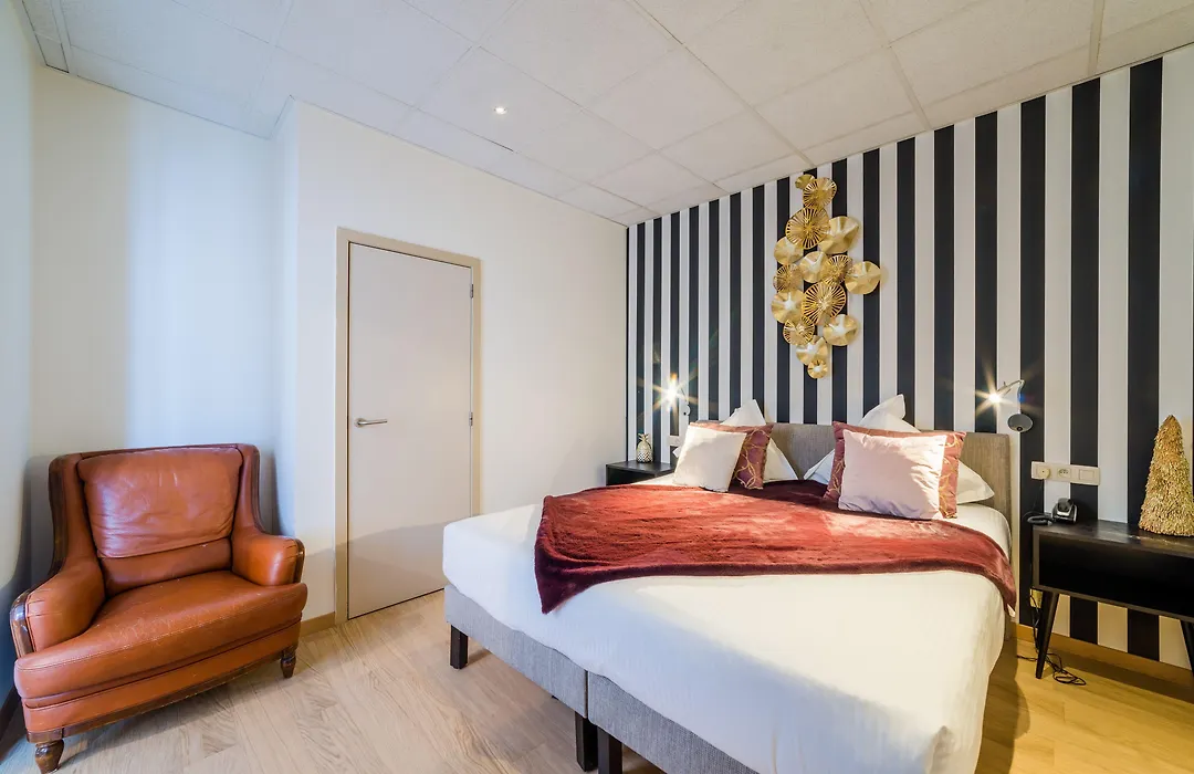 Hotel La Legende-1