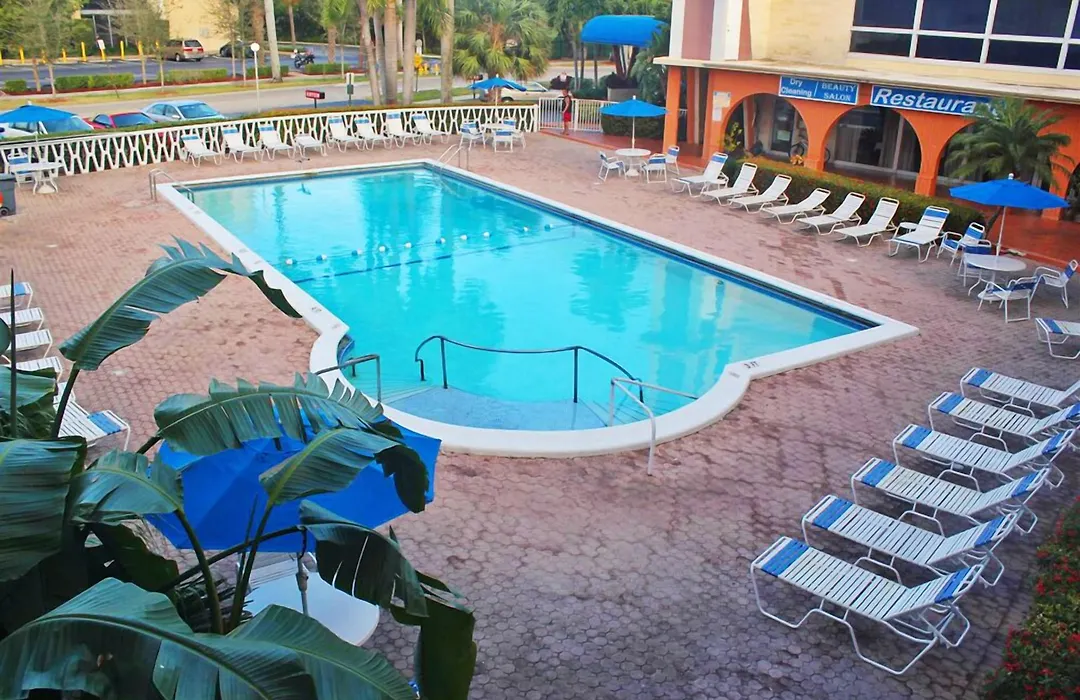 Knights Inn Hallandale-1