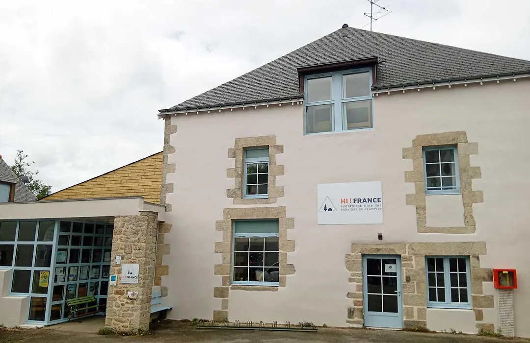 Auberge de Jeunesse HI Pontivy-1