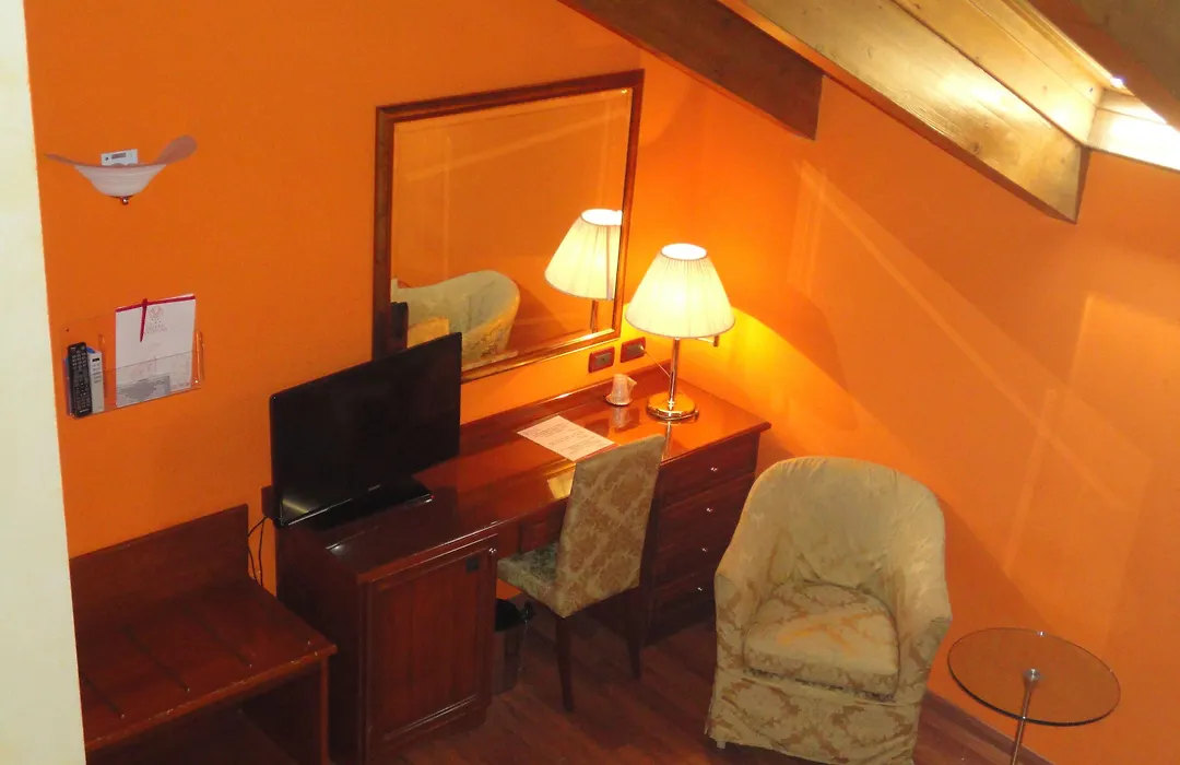 Hotel Vazzana-1