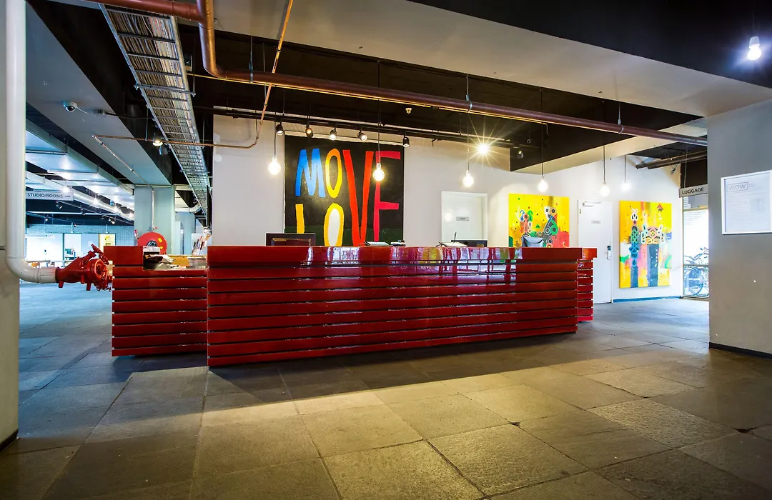 WOW Amsterdam Hostel-1