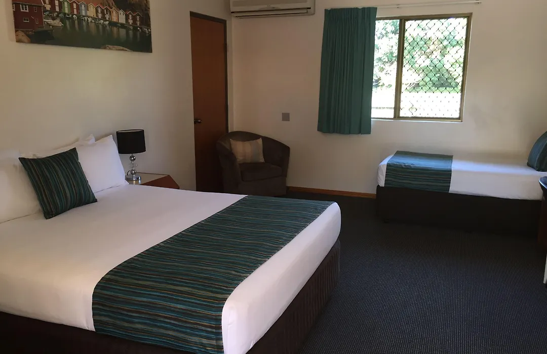 Aspley Carsel Motor Inn-1