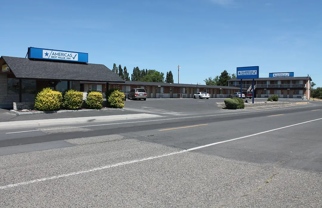 Americas Best Value Inn Boardman-1