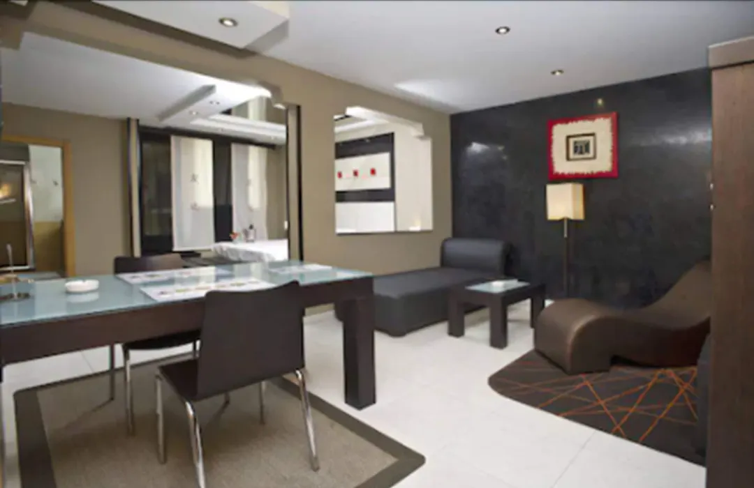 Zouk Hotel (Adults Only)-1