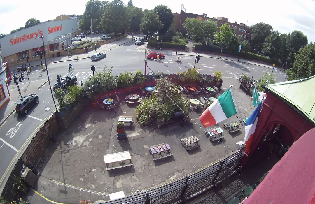 Hootananny Hostel-1