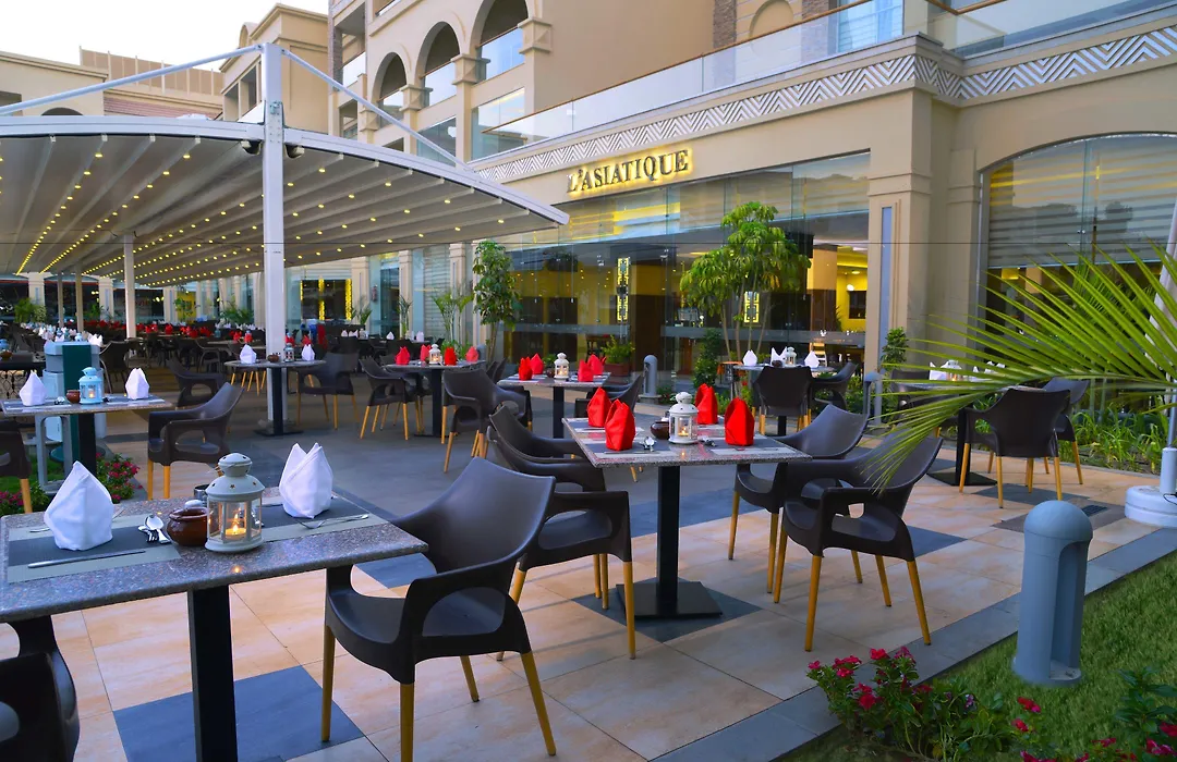 Pickalbatros White Beach Resort - Hurghada-1