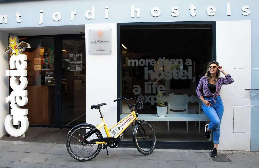 Sant Jordi Hostels Gracia-1