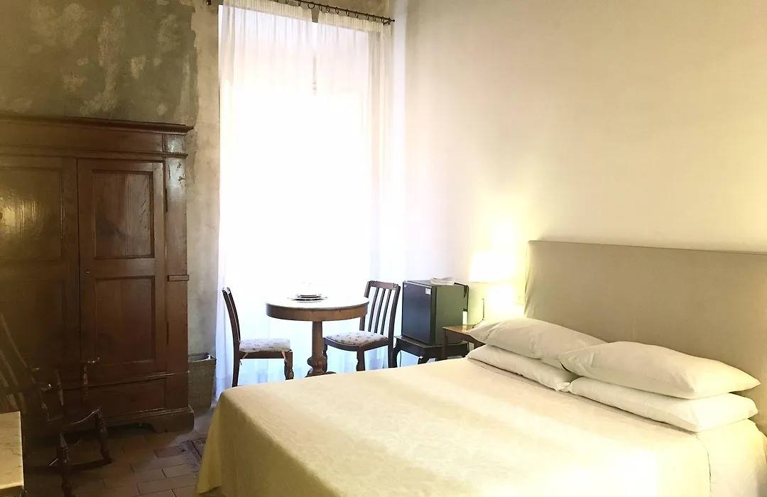 Vicolo del Lupo Guesthouse-1