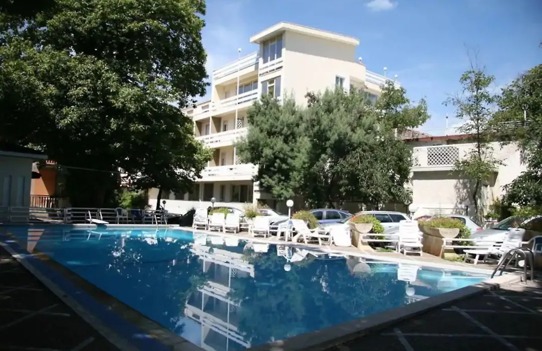 Mondial Park Hotel-1