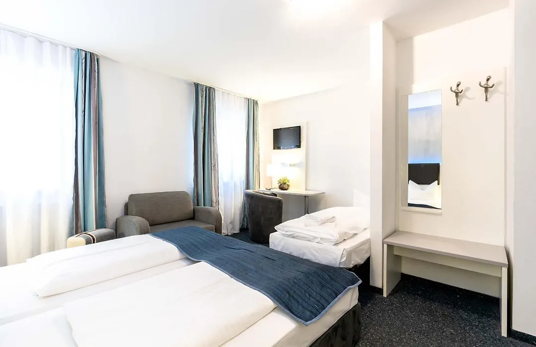 Hotel Wandinger Hof-1