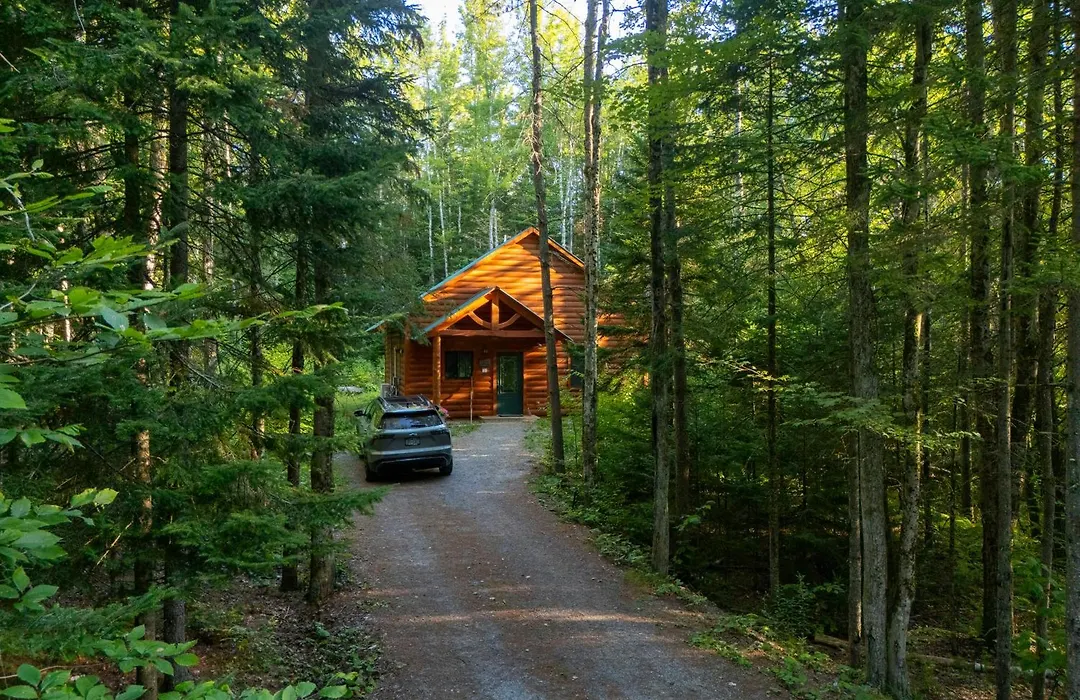 Robert Frost Mountain Cabins-1