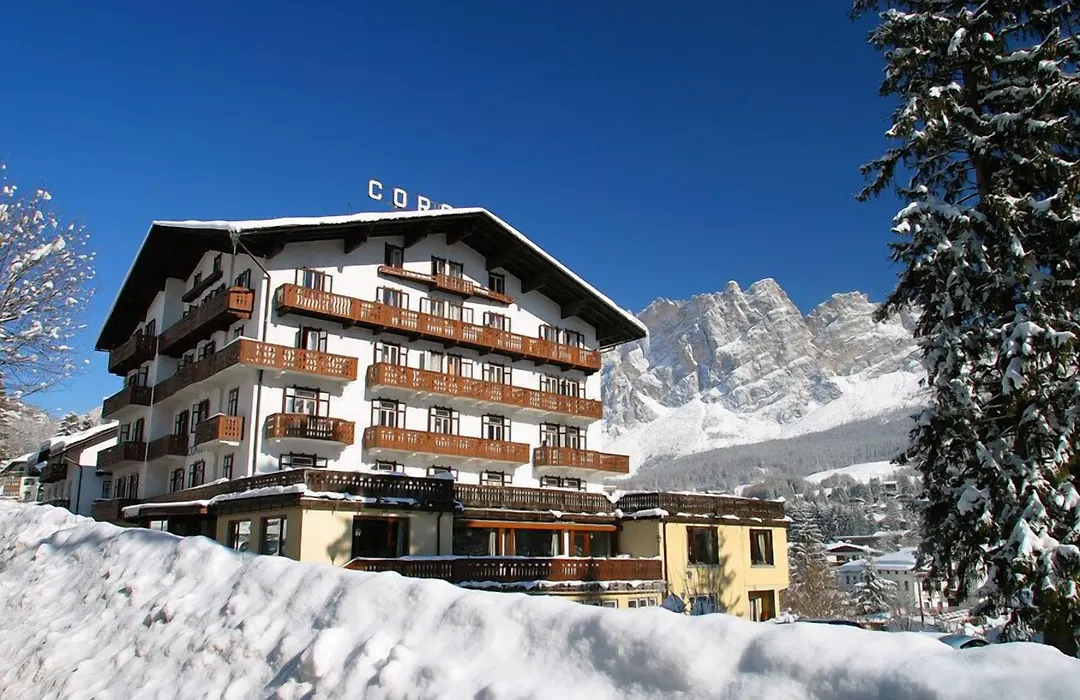 Hotel Corona-1