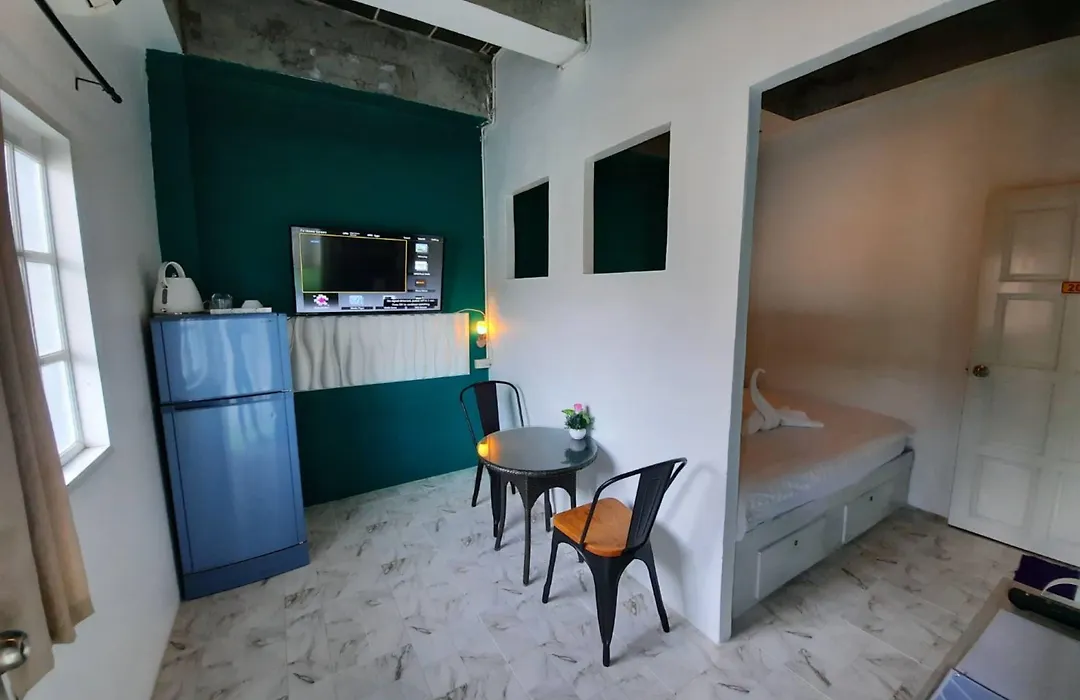 Best Stay Hostel-1