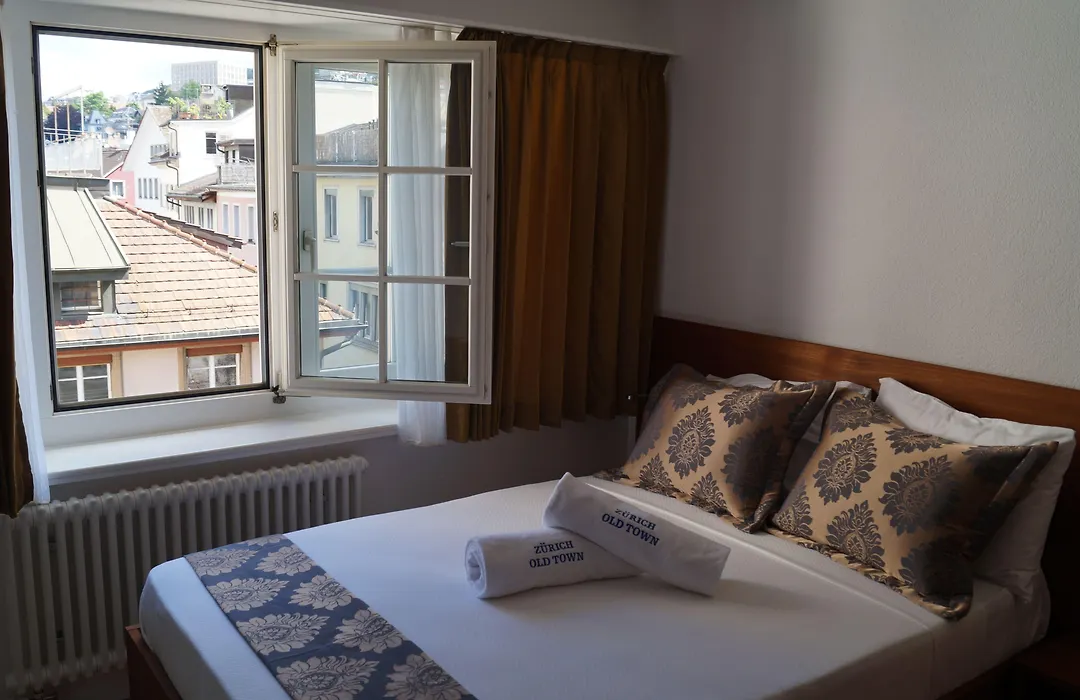 Hotel Old Town-1