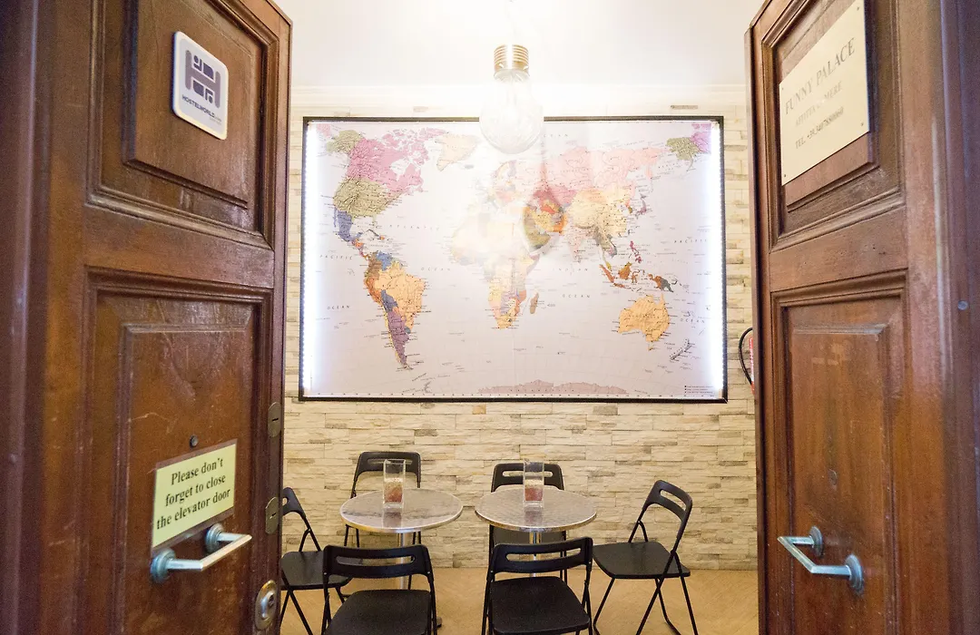 Funny Palace Hostel-1