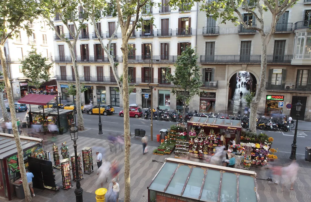 Rambla 102-1