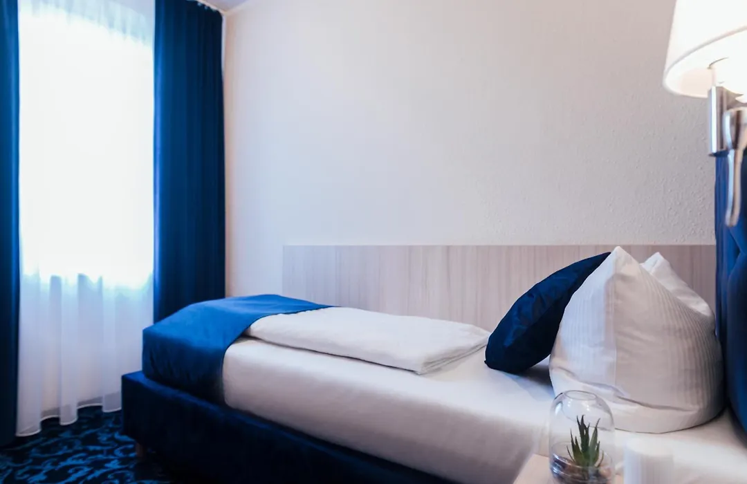 Hotel Cult Hamburg-1