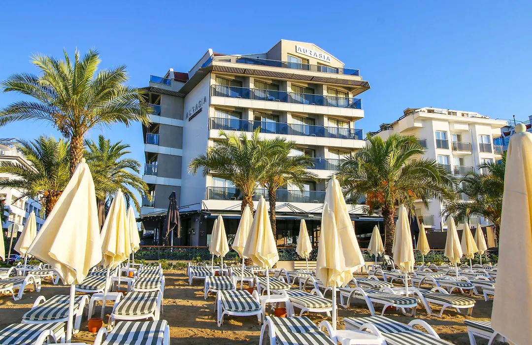 Aurasia Beach Hotel-1