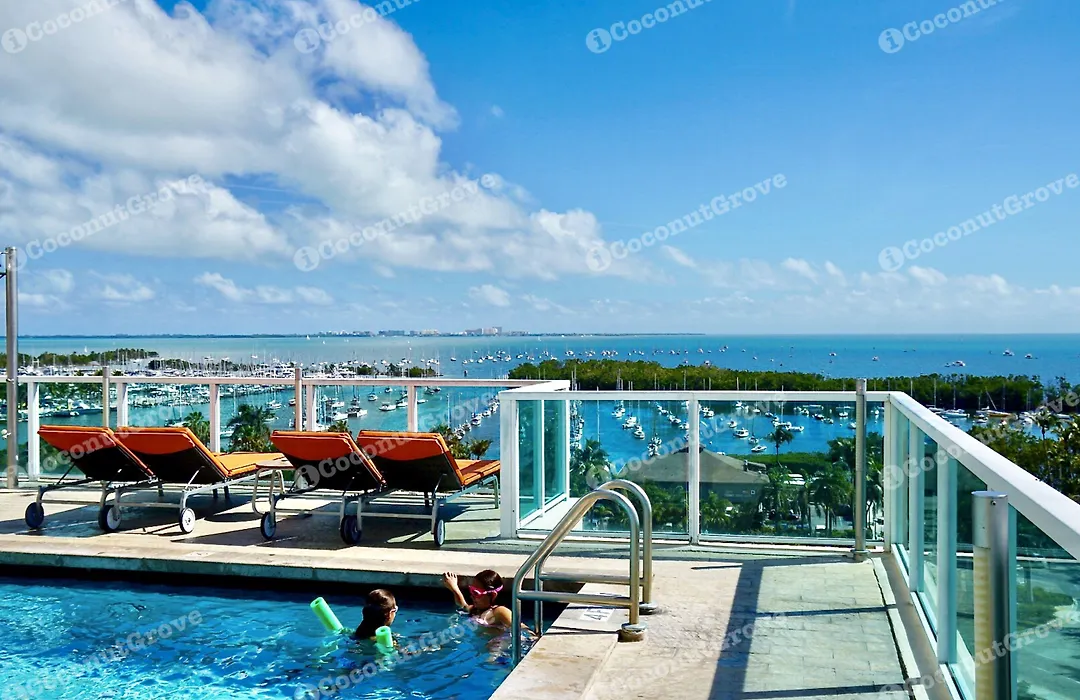 Icoconutgrove - Luxurious Vacation Rentals In Coconut Grove-1