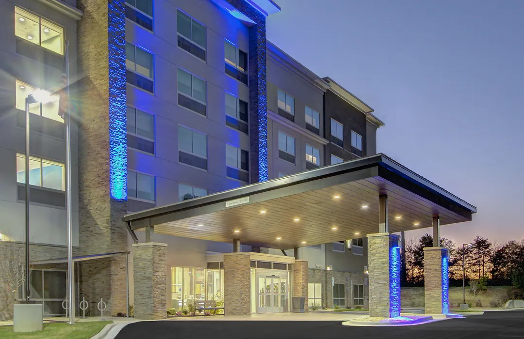 Holiday Inn Express & Suites Charlotte Southwest By Ihg-1