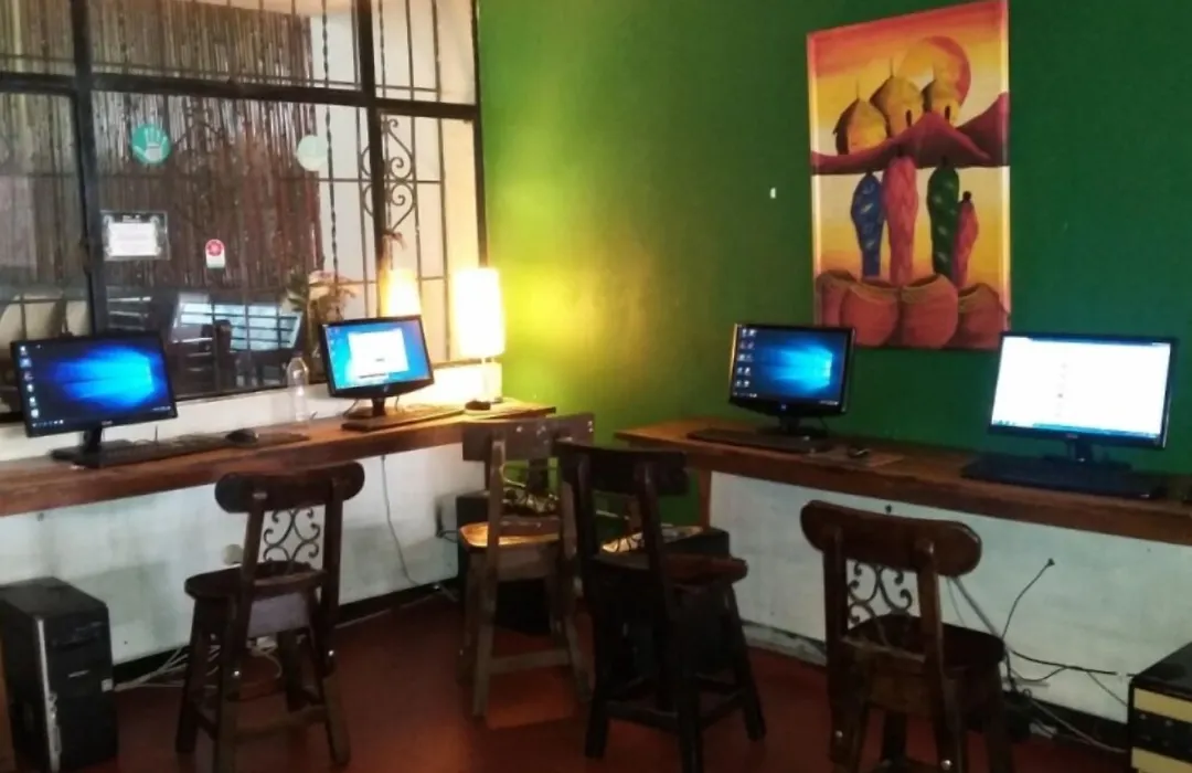 Casa Kiwi Hostel-1