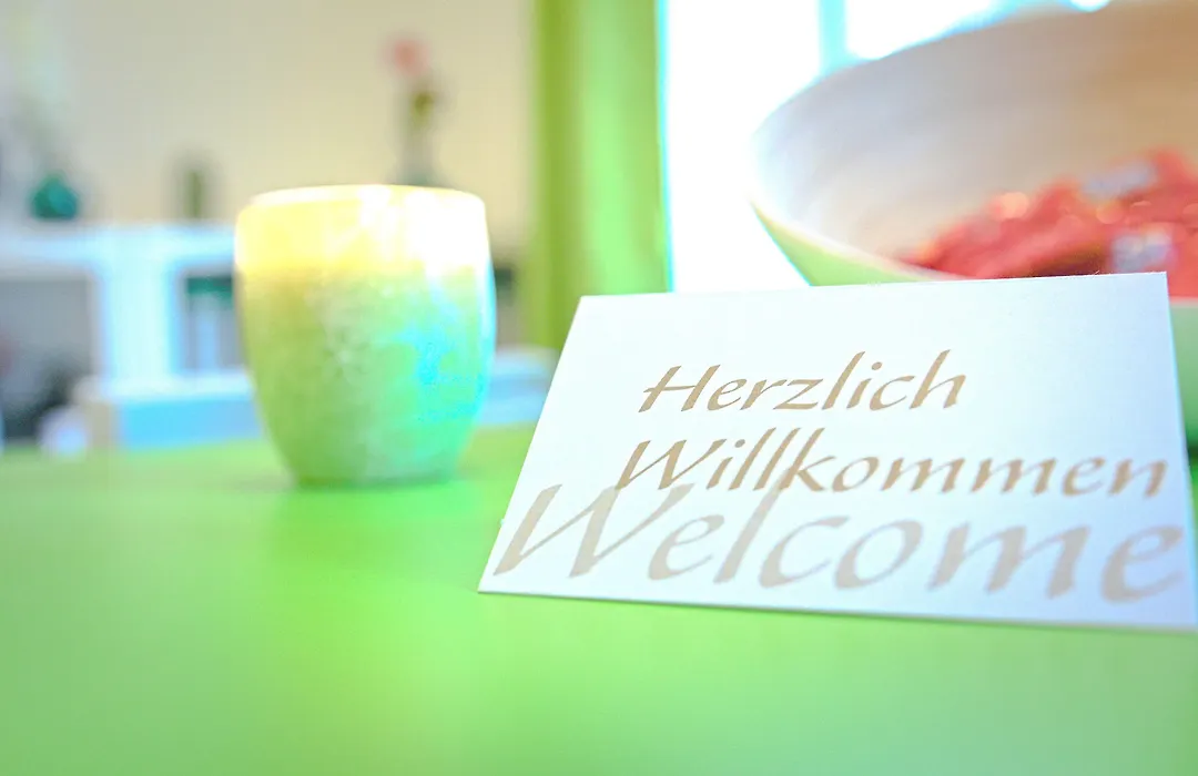 Bestprice Hotel Aachen Hauptbahnhof-1