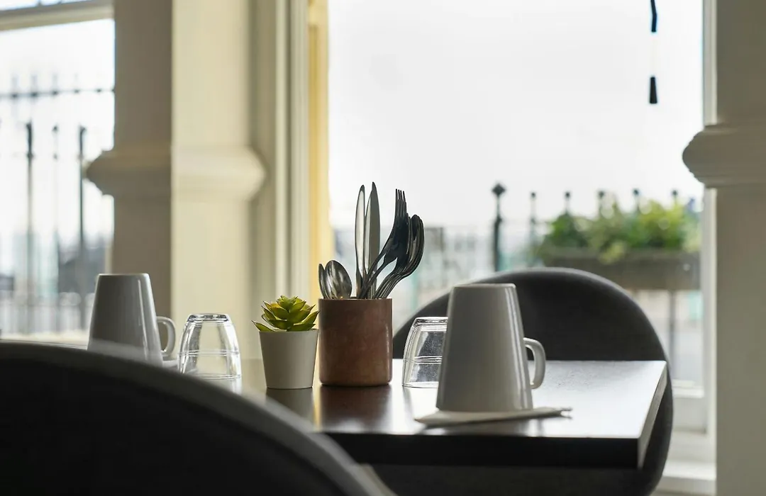 Four Points Flex By Sheraton Brighton Seafront-1