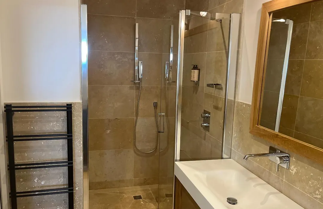 Residence Les Suites Pereire-1