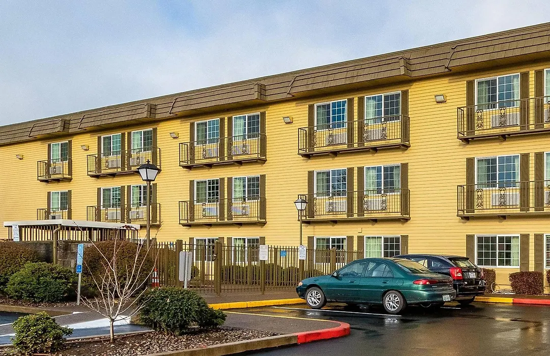 Econo Lodge Corvallis Near University-1