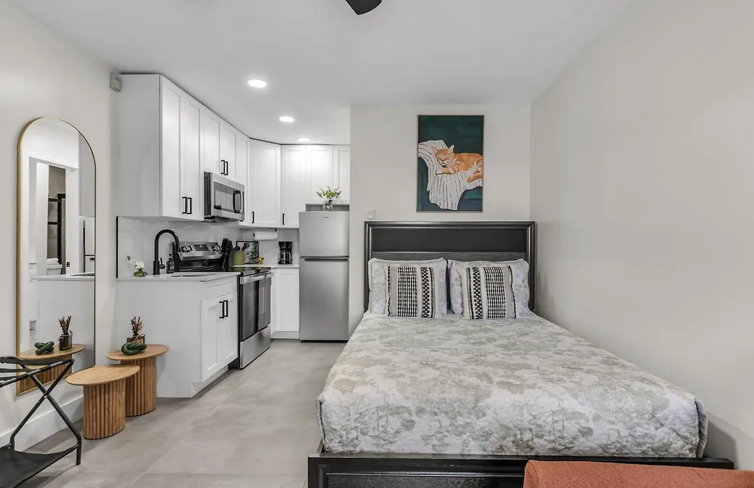 Bayview Apartments By Lowkl-1