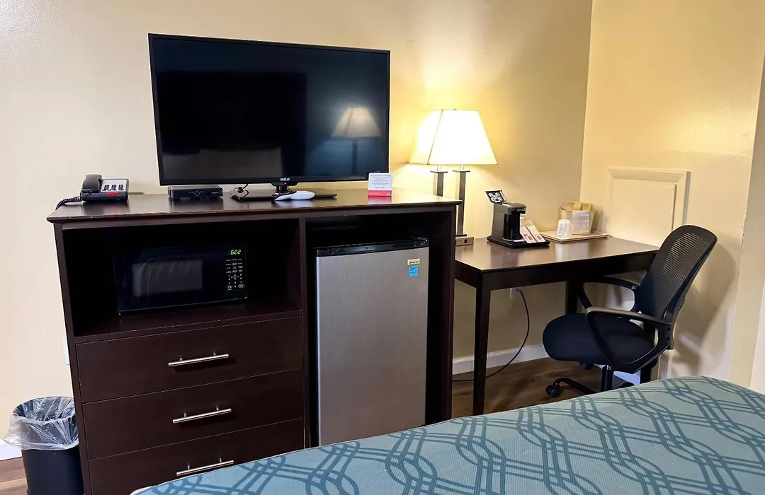 Econo Lodge Woodstock - Shenandoah Valley I-81-1