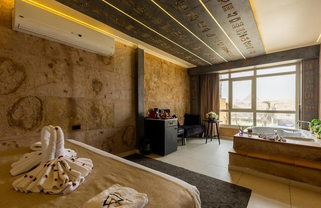 Great Pyramid Inn-1