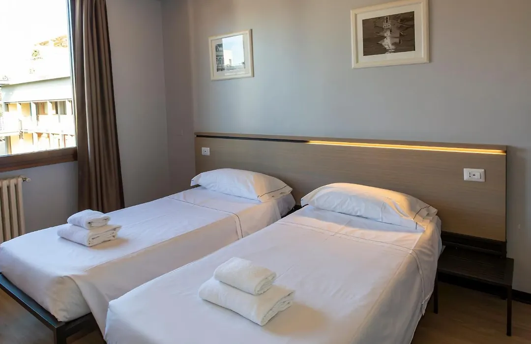 Plus Florence Hotel&Hostel-1