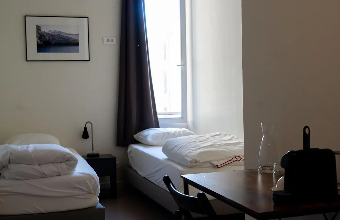 Vertigo Hostel-1