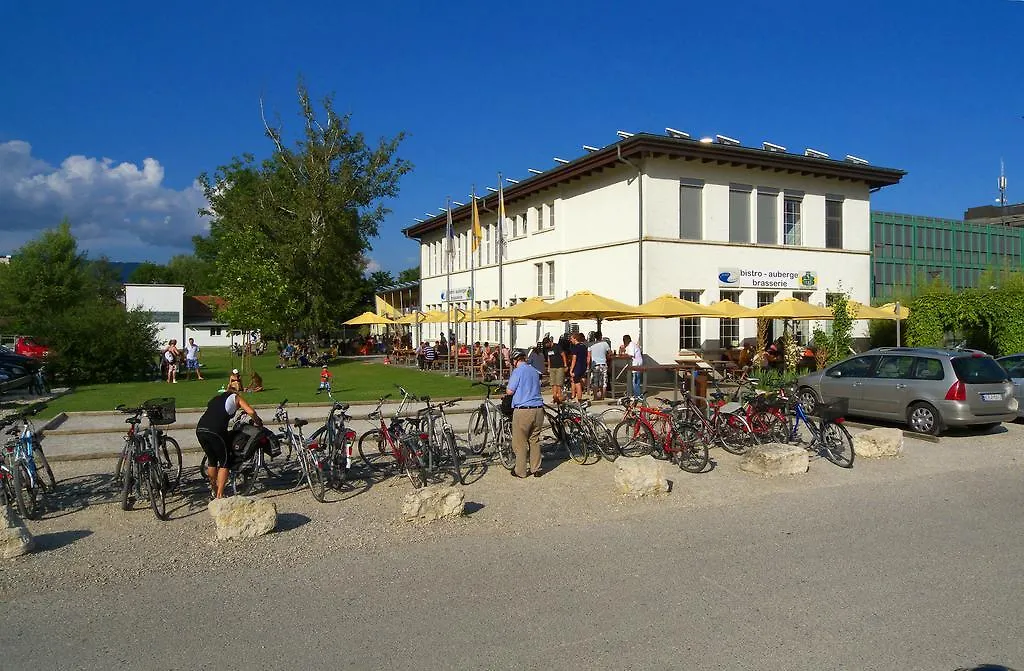 Swiss Hostel Lago Lodge-1