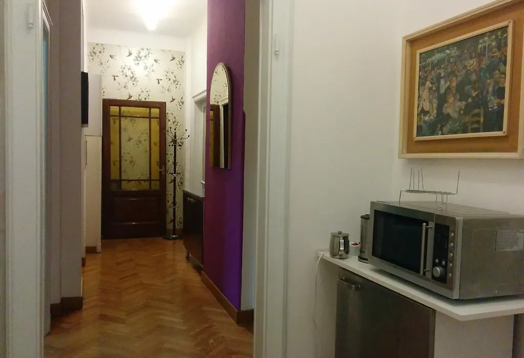 Adam'S House-1