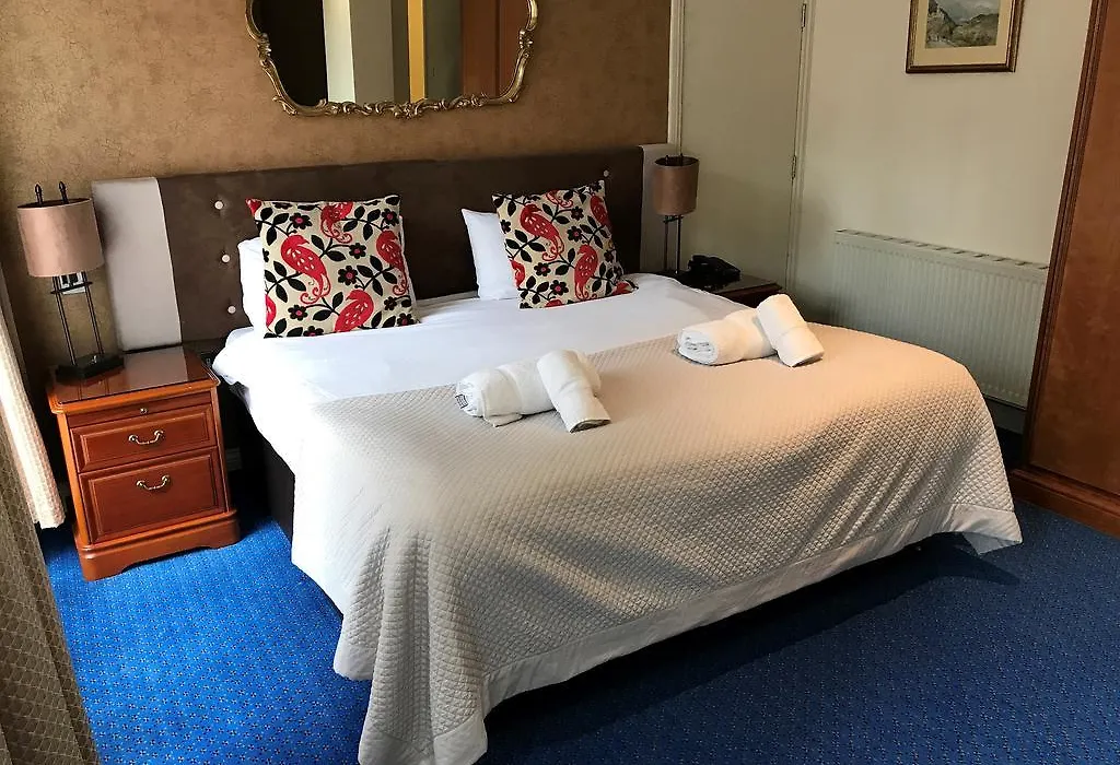 Royal Ettrick Hotel-1