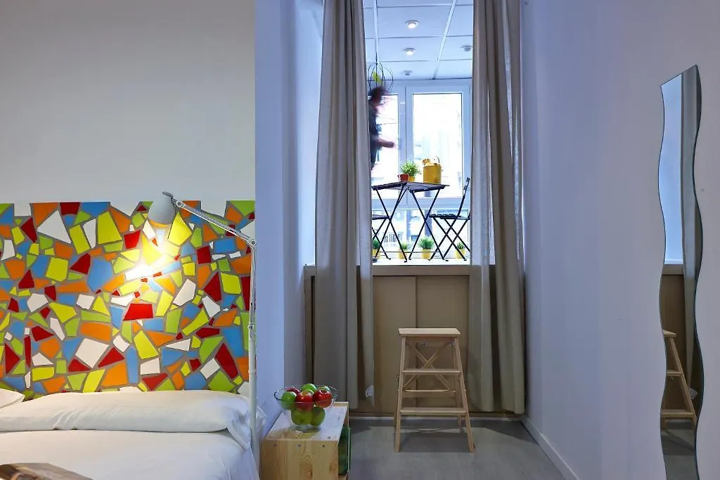 Pil Pil Hostel Bilbao-1