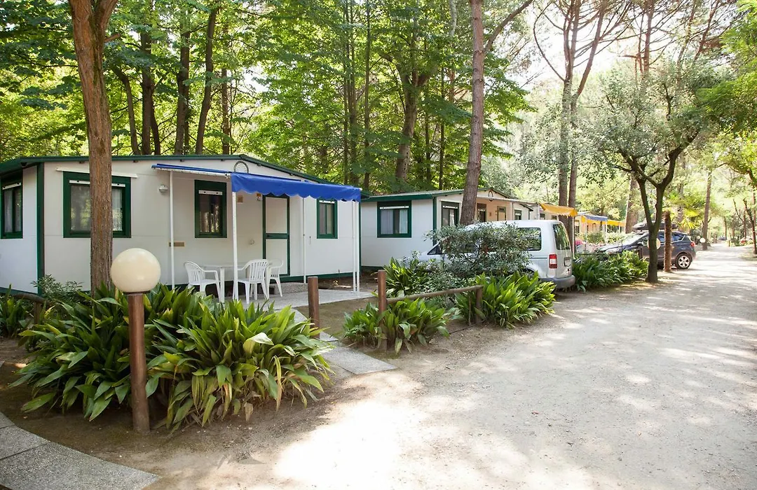 Holiday Center Valdor-1