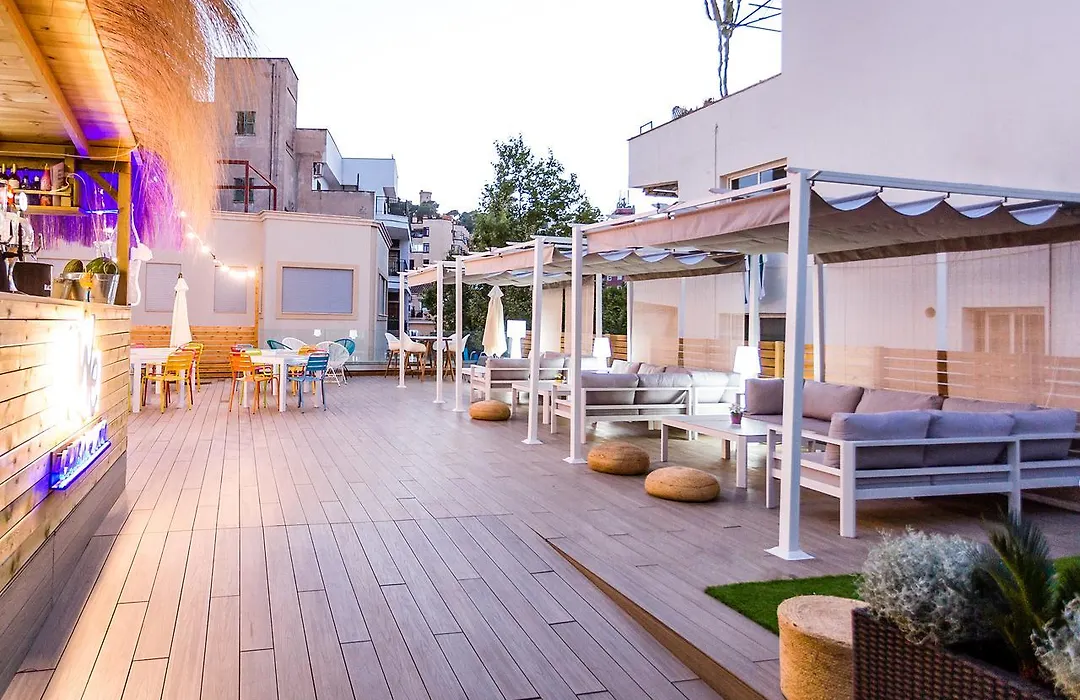 We Hostel Palma - Albergue-1